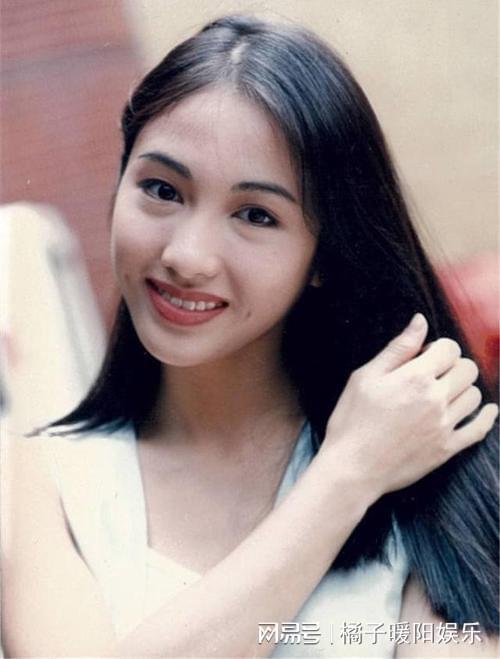 明星大爆料黎姿视频播放,明星背后的真实生活  第3张