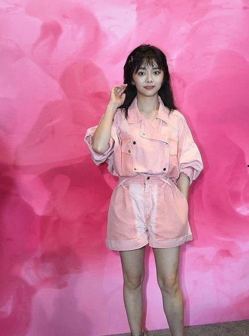 谭松韵爆料最新动态,揭秘娱乐圈幕后真相!” 第2张 谭松韵爆料最新动态,揭秘娱乐圈幕后真相!” 第2张